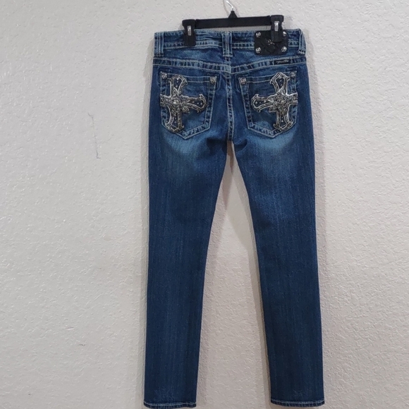 Miss Me Denim - MISS ME STRAIGHT Blue Jeans with Embellished Pockets